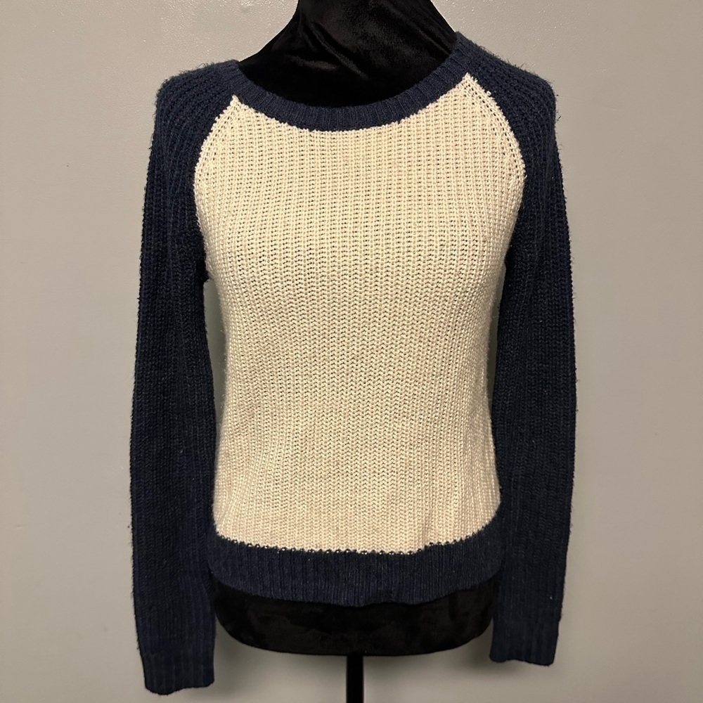 Prince & Fox Navy and Cream Crew Neck Sweater